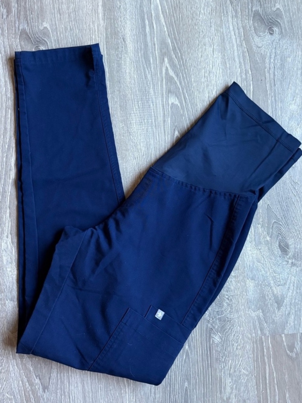 Figs Maternity Navy Women’s XL Tall